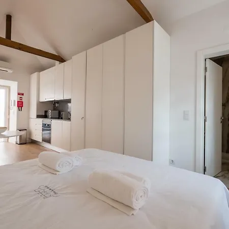 Soul House - Exclusive